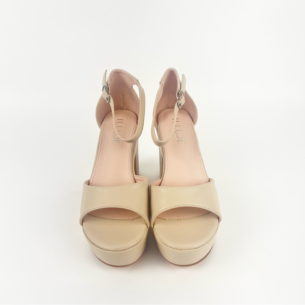 Cream Peep-Toe Heels with Block Heel and Ankle Strap